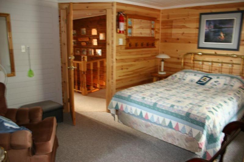 Sunny Rock Bed & Breakfast Minden Pokój zdjęcie