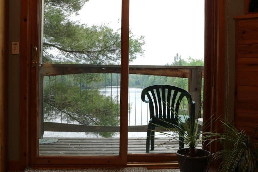 Sunny Rock Bed & Breakfast Minden Zewnętrze zdjęcie